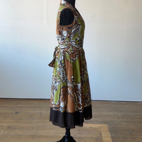 Stylish Brown and Green Midi Dress - Picture 8 of 13